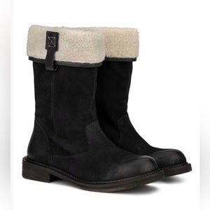 Vintage Foundry Co. Black suede boots